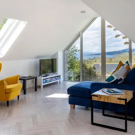 Patch House Вилла