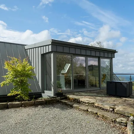 Patch House Вилла