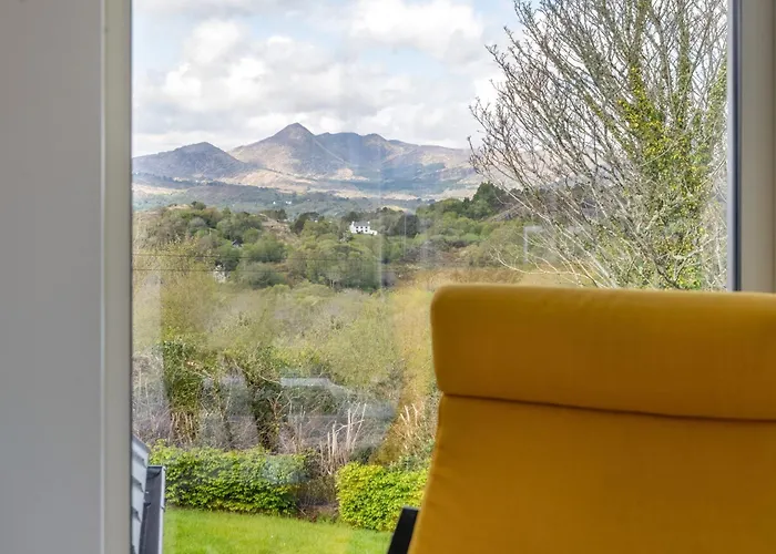 Вилла Patch House *